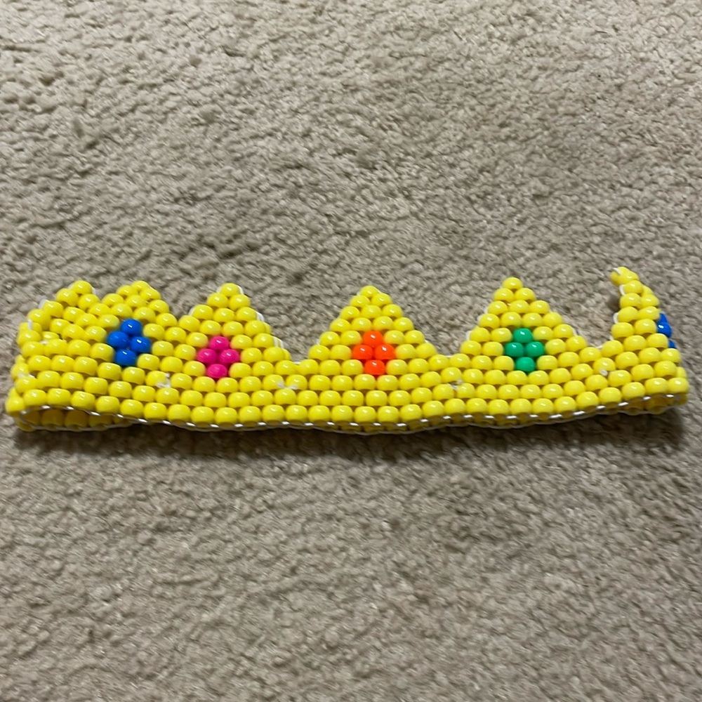 Kandi crown